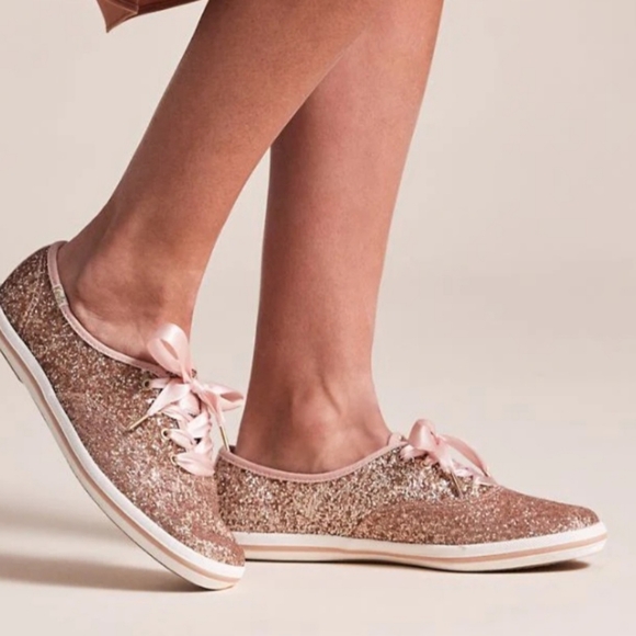 🆕️ Keds Kate Spade Rose Gold Glitter Shoes Size 7 M Women's NIB - Picture 1 of 8